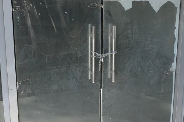 Shitet Njesi Komerciale Shetitorja Stadiumit Lushnje