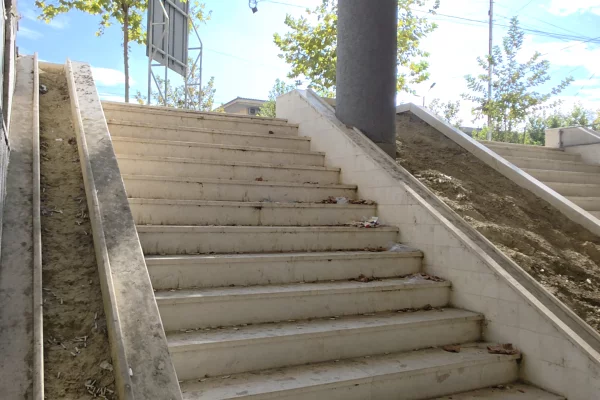 Shitet Njesi Komerciale Shetitorja Stadiumit Lushnje