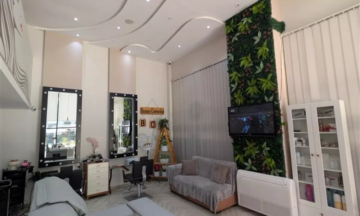 Shitet ambient biznesi Duplex + Garazh tek Golden Park