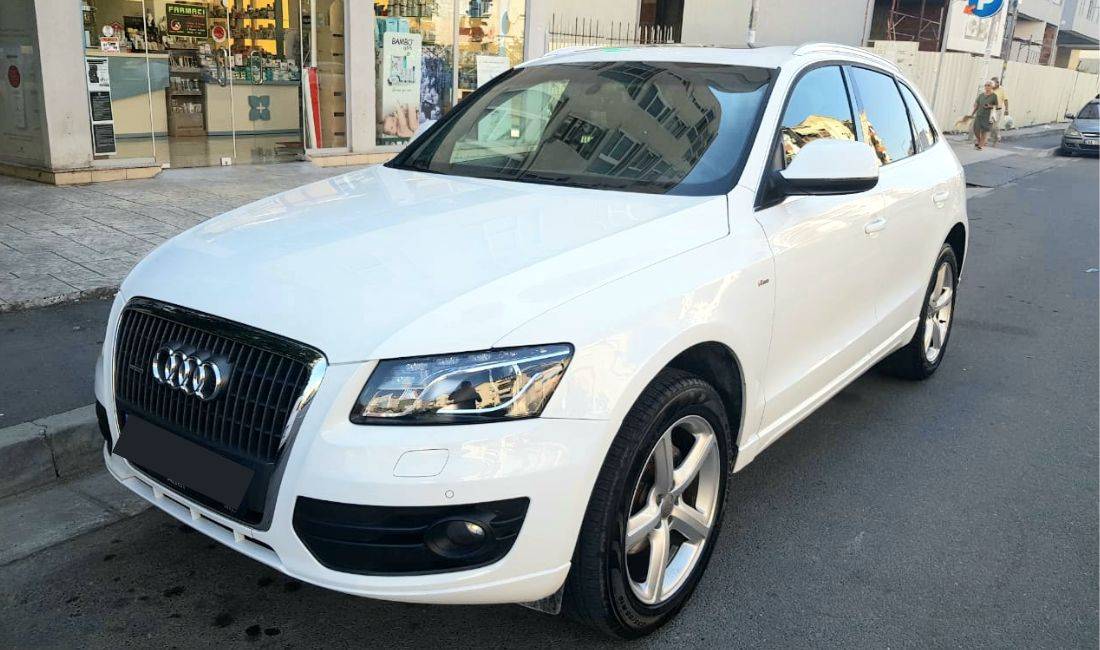 Jepet me qera Audi Q5 duke filluar nga 50 euro dita