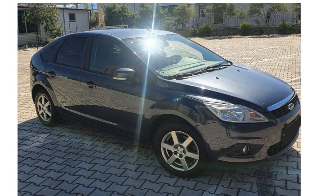 Jepet me qera Ford Focus duke filluar nga 35  euro Dita