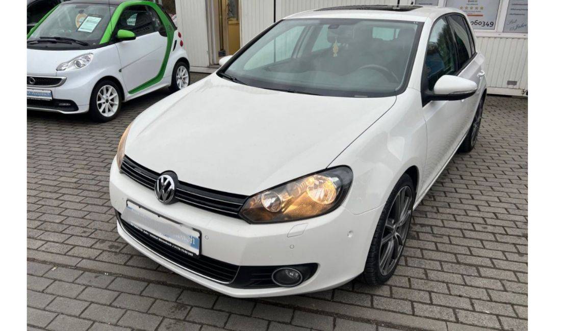 Jepet me qera Golf 6 duke filluar nga 35 euro dita