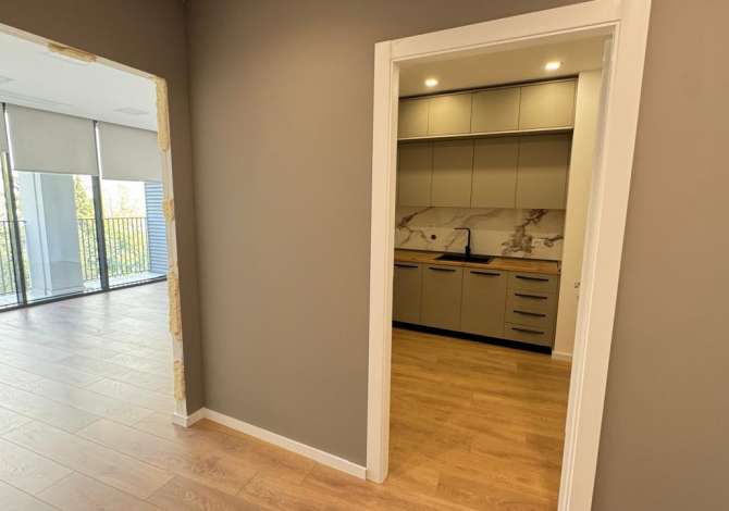 Zyre per qira tek LakeView Residence!