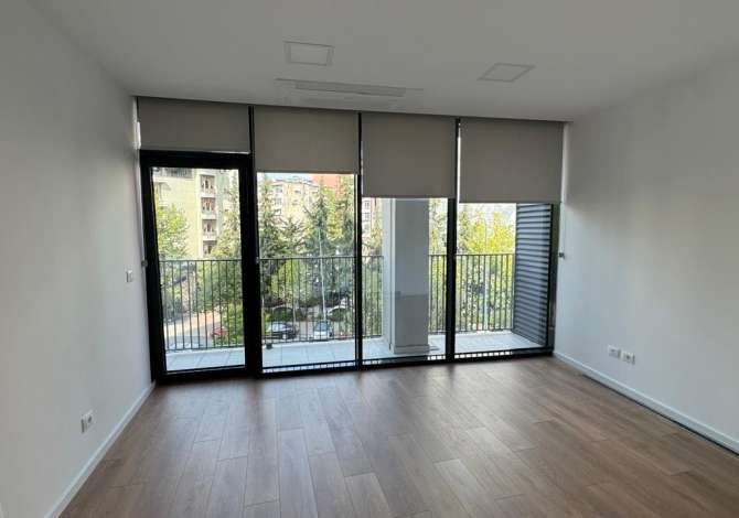 Zyre per qira tek LakeView Residence!