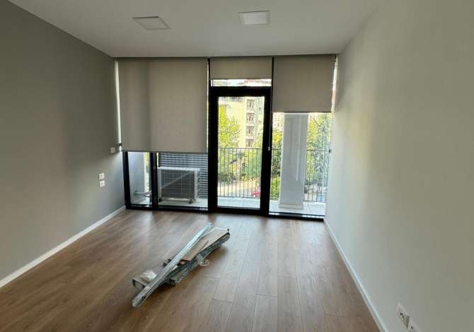 Zyre per qira tek LakeView Residence!