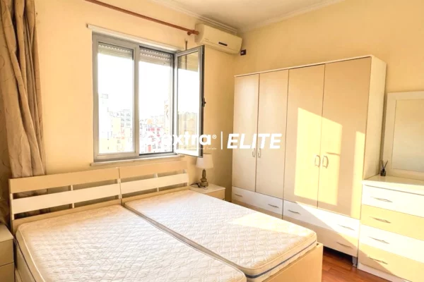 Shtepi me qera Apartament ne Tirane, 1+1, Mobilimi E mobiluar, Pagesa 800  Euro.