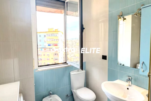 Shtepi me qera Apartament ne Tirane, 1+1, Mobilimi E mobiluar, Pagesa 800  Euro.