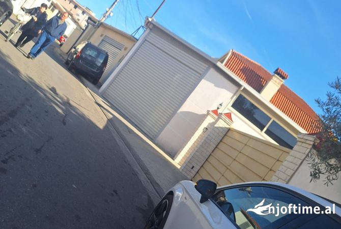 Auto in Vendita a Scutari - 15,000 Euro