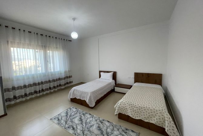 Shtepi me qera Apartament ne Tirane, 2+1, Mobilimi E mobiluar, Pagesa 35,000  Leke.