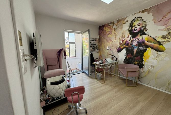 Business Property for Rent 3+1 in Tirana - 600 Euro