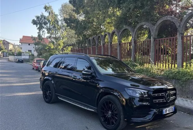 Auto in Vendita a Tirana, Mercedes-Benz, 2019 Diesel,Kambio Automatik Pagamento 75,000  Euro.