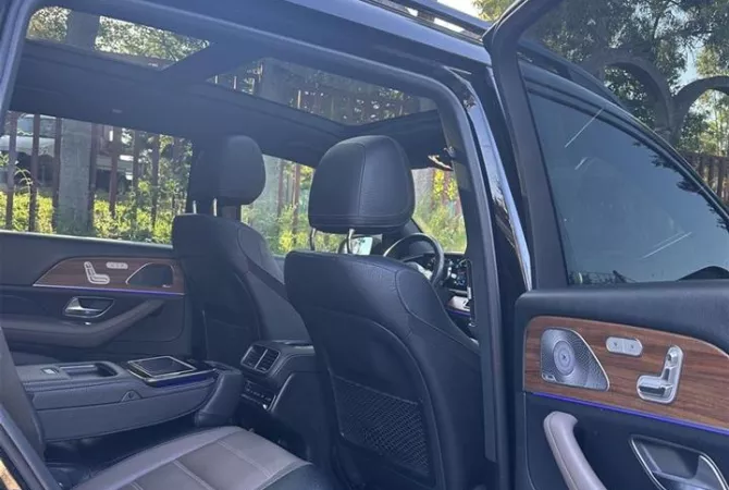 Auto in Vendita a Tirana, Mercedes-Benz, 2019 Diesel,Kambio Automatik Pagamento 75,000  Euro.