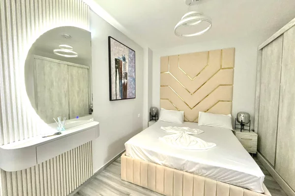 Jepet me qera super apartament 2+1+2+post parkimi ne Fresk