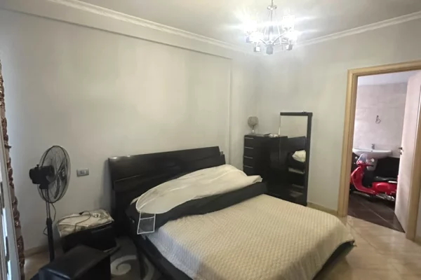 Shtepi ne shitje Apartament ne Tirane, 2+1, Mobilimi E mobiluar, Pagesa 220,000  Euro.