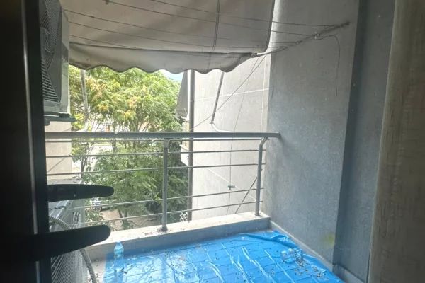 Shtepi ne shitje Apartament ne Tirane, 2+1, Mobilimi E mobiluar, Pagesa 220,000  Euro.