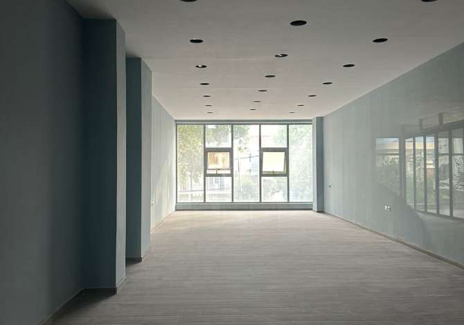 Business Property in Sale 1+1 in Tirana - 135,800 Euro