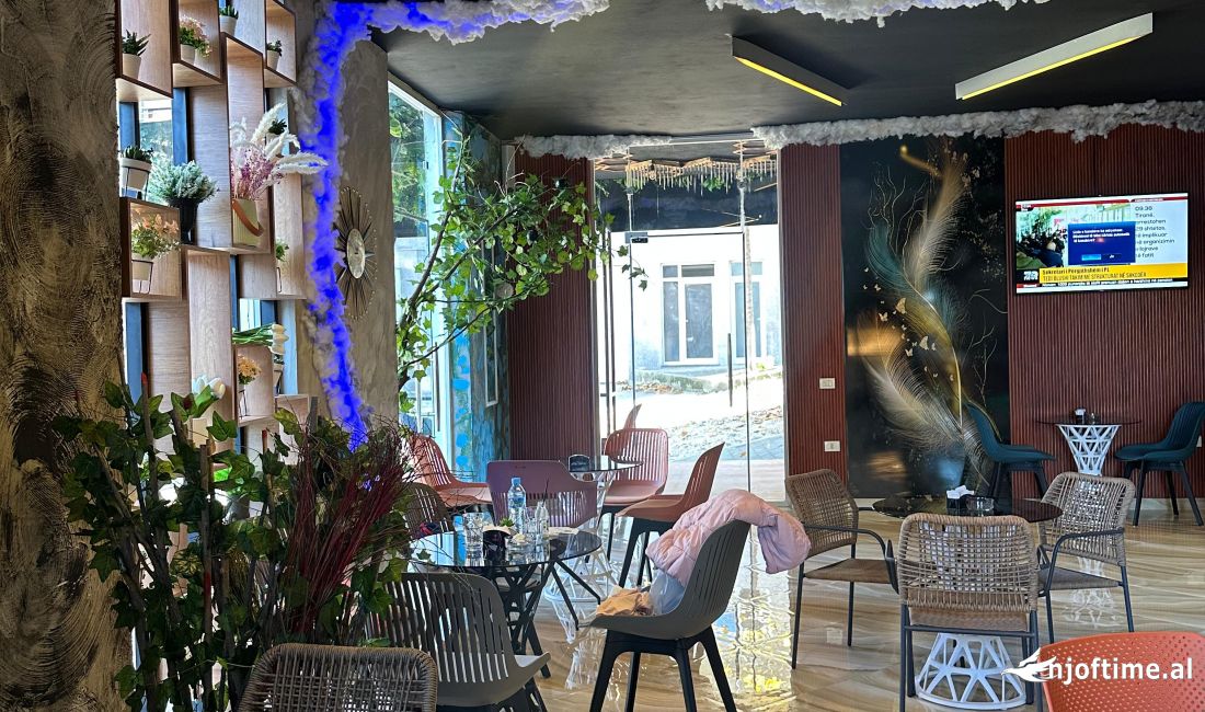 Shitet lokal ne Zonen e Freskut