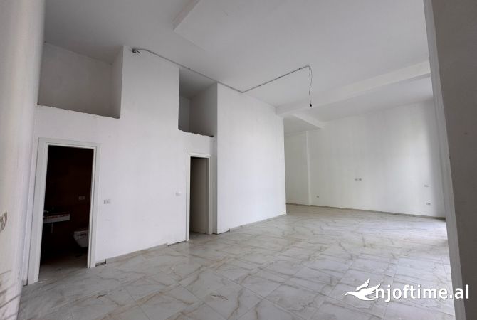 Jepet me qera ambjent biznesi Don Bosko