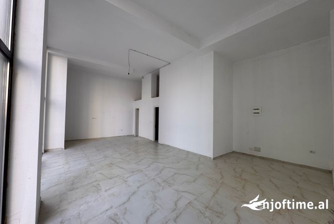 Jepet me qera ambjent biznesi Don Bosko