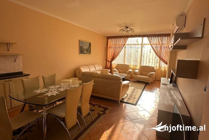 Jepet me qera 2+1,Ish Parku