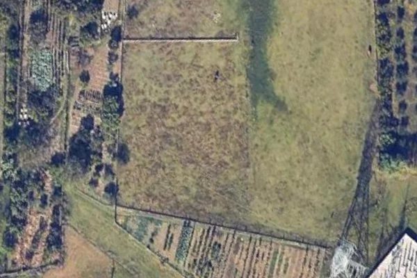 Shitet toke 1200m2 ne zonen e Kombinatit 