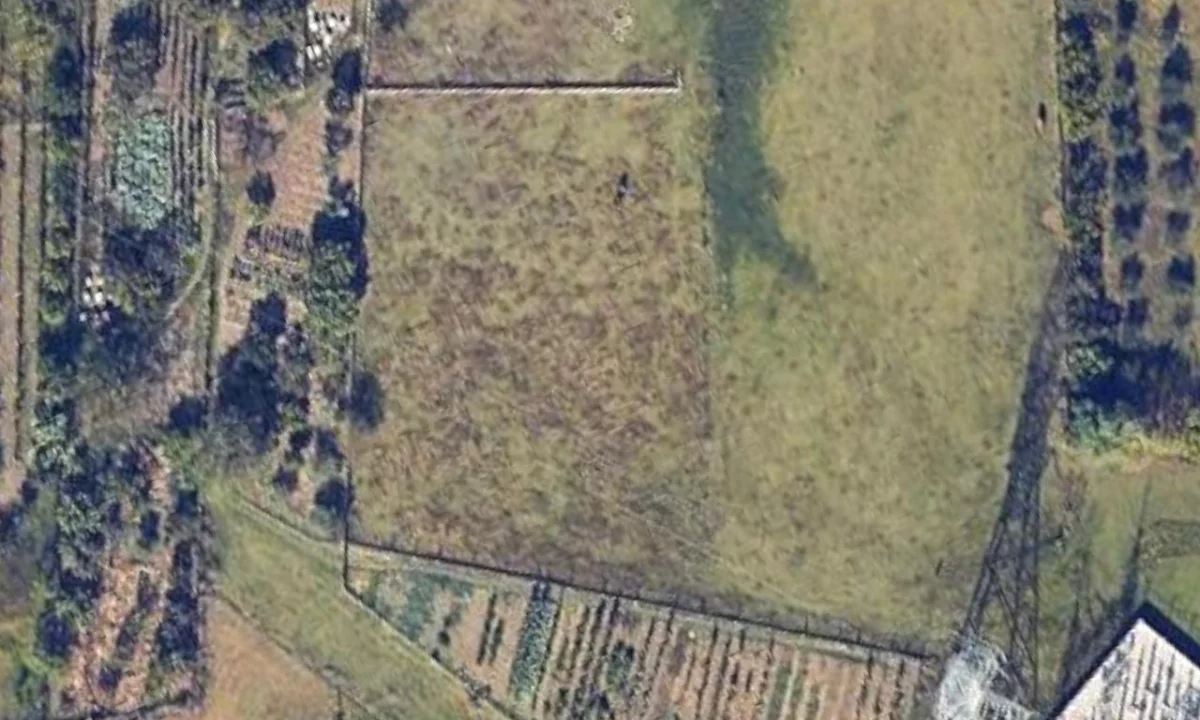 Shitet toke 1200m2 ne zonen e Kombinatit 