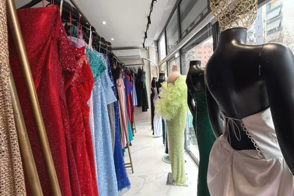 Business Property in Sale 1+1 in Tirana - 25,000 Euro