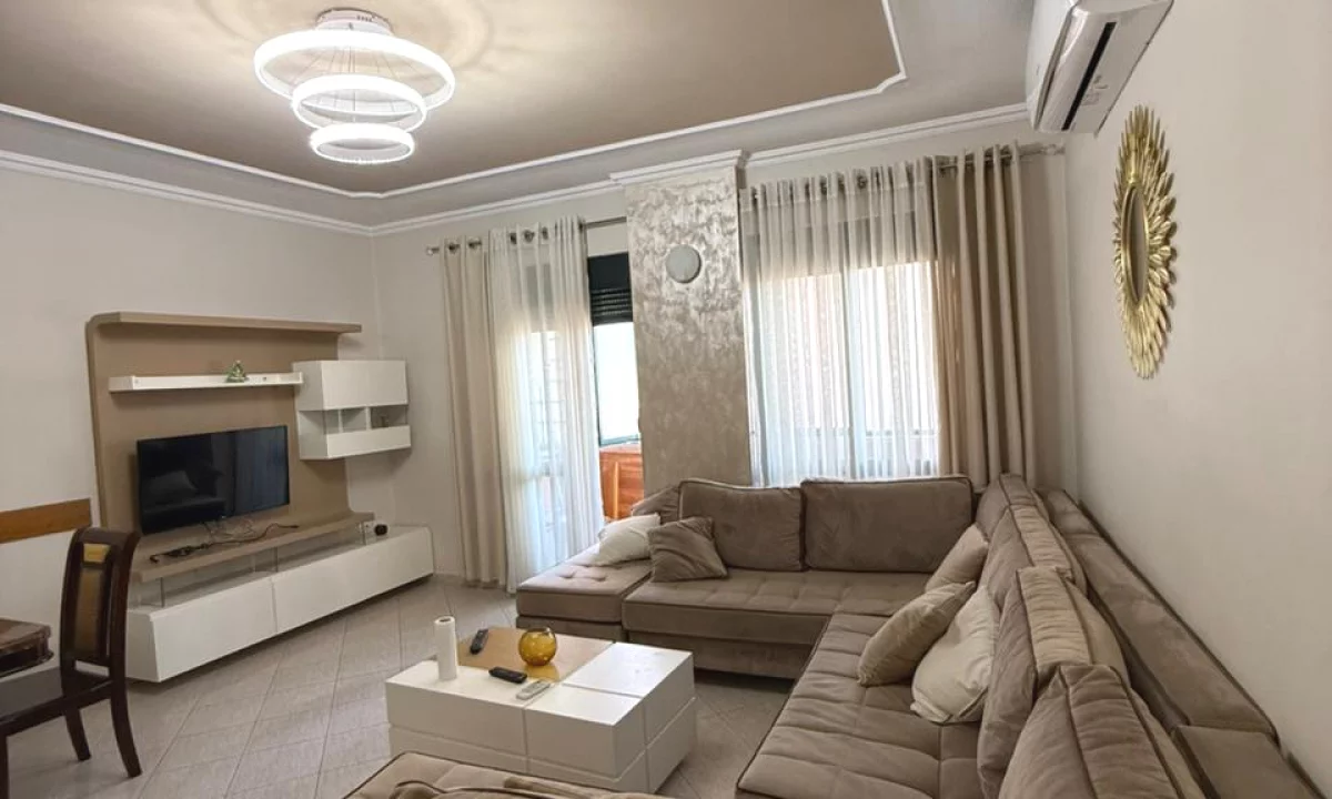 Shtepi me qera Apartament ne Tirane, 2+1, Mobilimi E mobiluar, Pagesa 750,000  Leke.