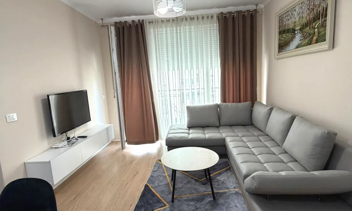Shtepi me qera Apartament ne Tirane, 2+1, Mobilimi E mobiluar, Pagesa 750  Euro.