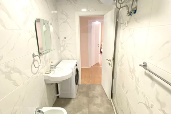 Shtepi me qera Apartament ne Tirane, 2+1, Mobilimi E mobiluar, Pagesa 750  Euro.