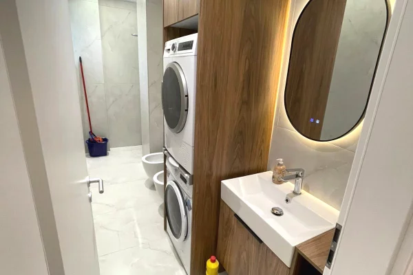 Shtepi me qera Apartament ne Tirane, 1+1, Mobilimi E mobiluar, Pagesa 500  Euro.