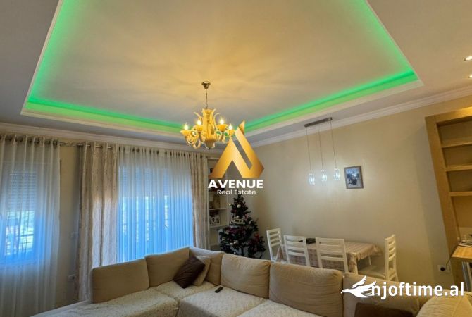 Appartamento in vendita a Tirana 3+1, Arredato