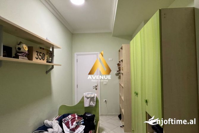 Appartamento in vendita a Tirana 3+1, Arredato