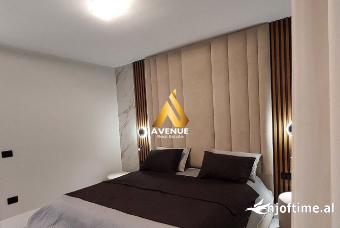 Shtepi me qera Apartament ne Tirane, 2+1, Mobilimi E mobiluar, Pagesa 2,000  Euro.