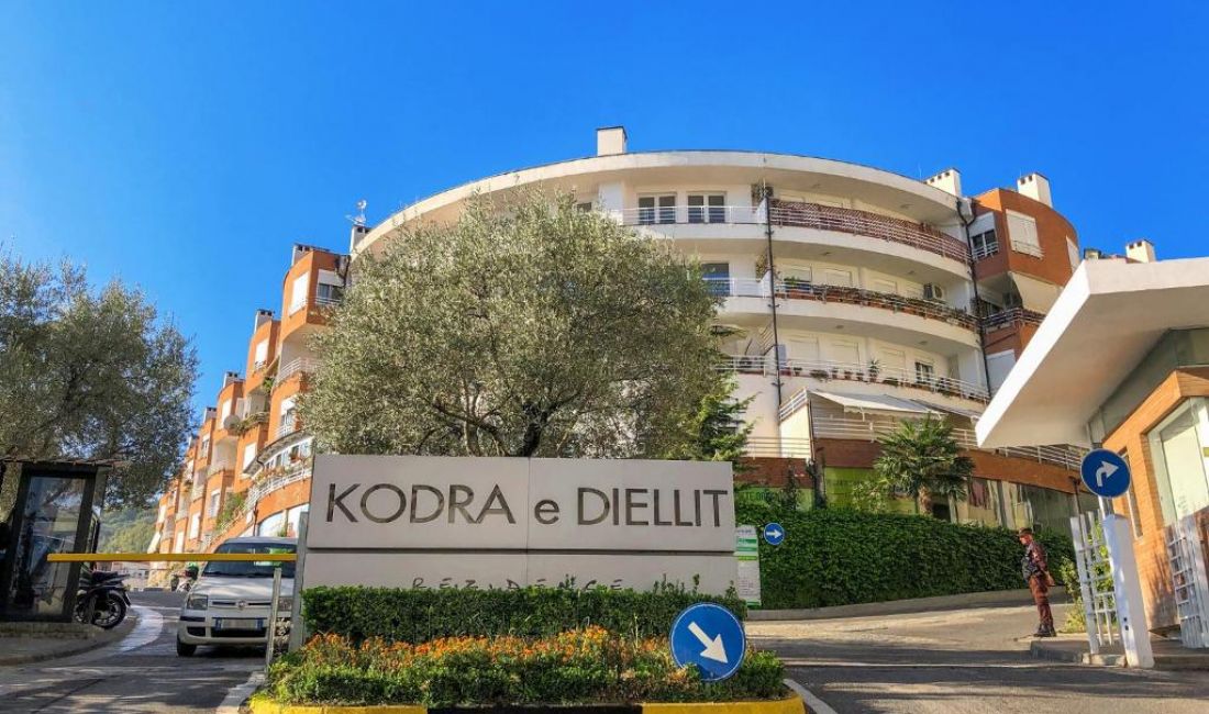 Apartment for sale in Tirana 2+1, Emty