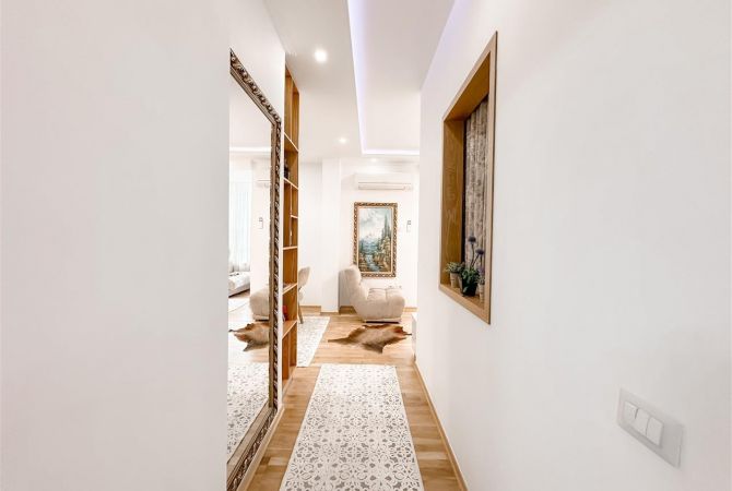 Appartamento in vendita a Tirana 3+1, Arredato