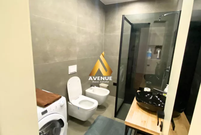 Shtepi me qera Apartament ne Tirane, 2+1, Mobilimi E mobiluar, Pagesa 1,400  Euro.