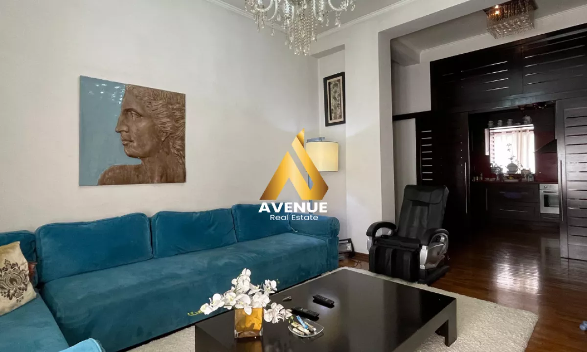 Shtepi me qera Apartament ne Tirane, 2+1, Mobilimi E mobiluar, Pagesa 1,300  Euro.