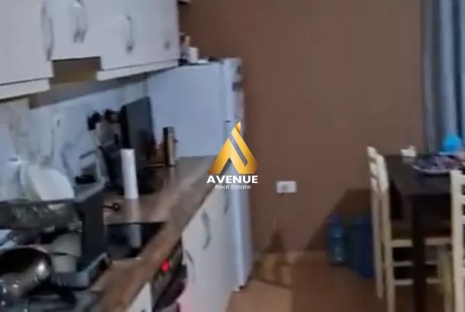 Appartamento in affitto a Tirana 2+1, Arredato