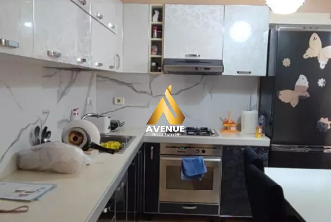 🏡 Apartament 2+1 me qira tek Fresku, Tiranë 