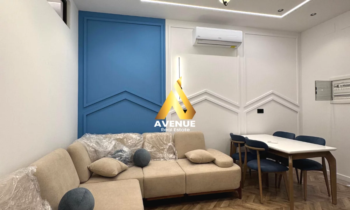 Appartamento in affitto a Tirana 2+1, Arredato