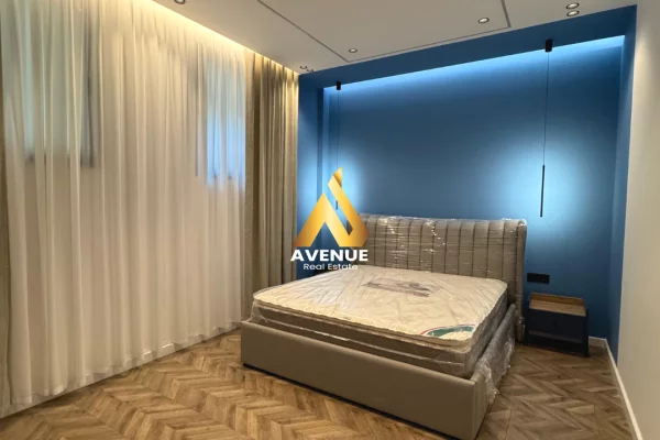 Appartamento in affitto a Tirana 2+1, Arredato