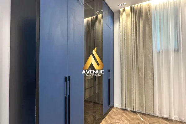 Appartamento in affitto a Tirana 2+1, Arredato