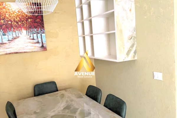 Shtepi me qera Apartament ne Tirane, 2+1, Mobilimi E mobiluar, Pagesa 600  Euro.