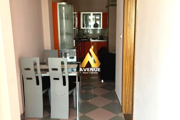 Business Property for Rent 1+1 in Tirana - 780 Euro