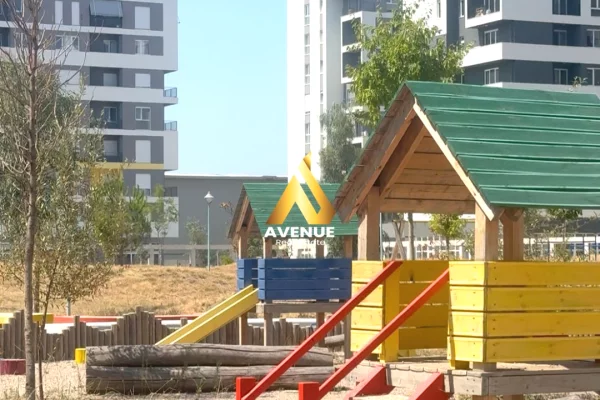 Shtepi ne shitje Apartament ne Tirane, 2+1, Mobilimi Bosh, pa mobiluar, Pagesa 120,000  Euro.