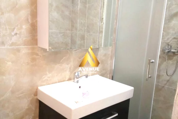 Shtepi me qera Apartament ne Tirane, 2+1, Mobilimi E mobiluar, Pagesa 60,000  Leke.