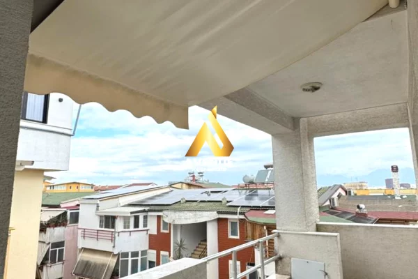 Shtepi me qera Apartament ne Tirane, 2+1, Mobilimi E mobiluar, Pagesa 700  Euro.