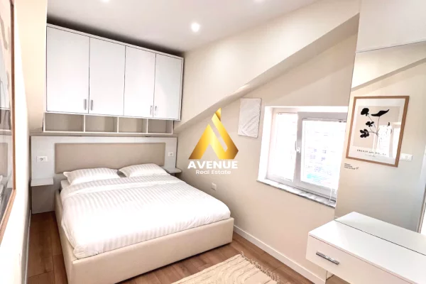 Shtepi me qera Apartament ne Tirane, 2+1, Mobilimi E mobiluar, Pagesa 650  Euro.