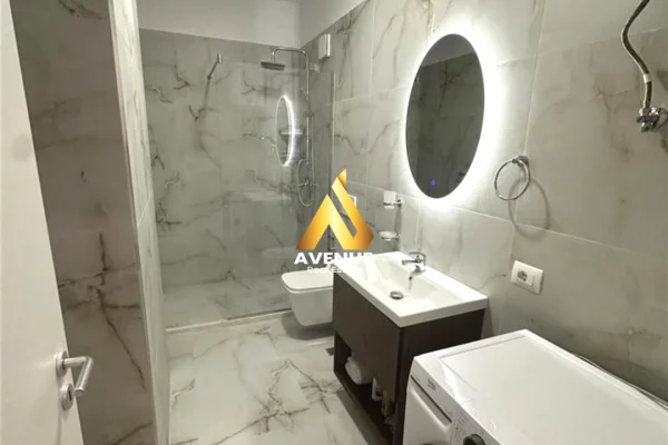 Shtepi me qera Apartament ne Tirane, 2+1, Mobilimi E mobiluar, Pagesa 900  Euro.